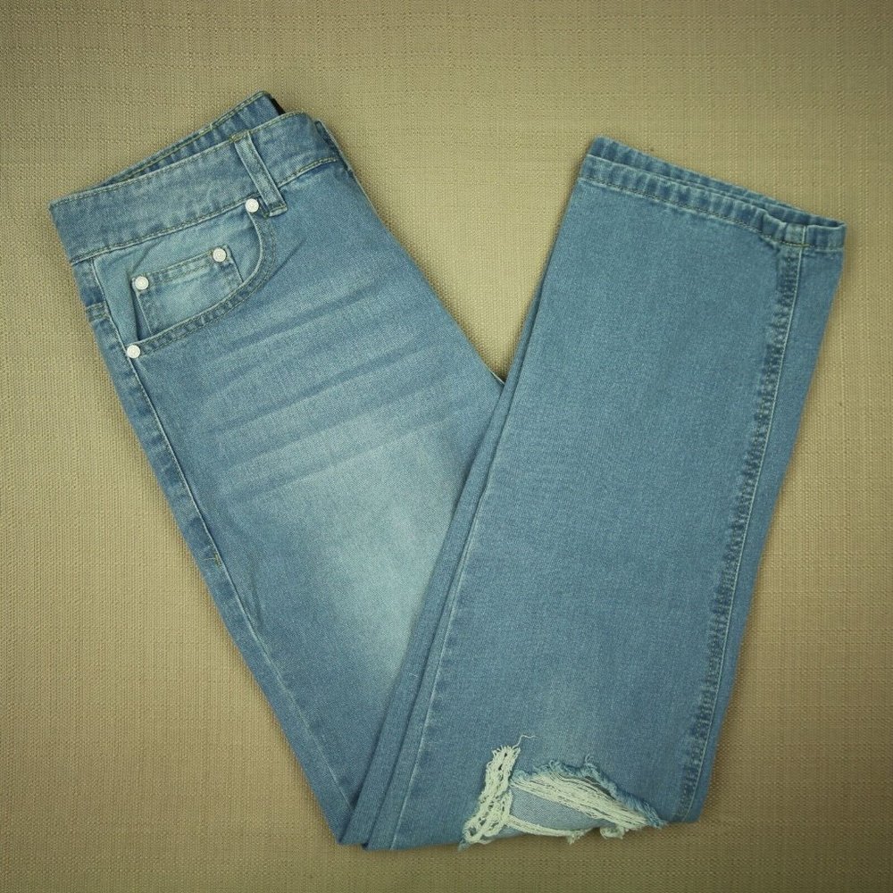 Boohoo MAN Straight Leg Jeans Men's Sz 30 Button Fly Distressed Light Wash Denim